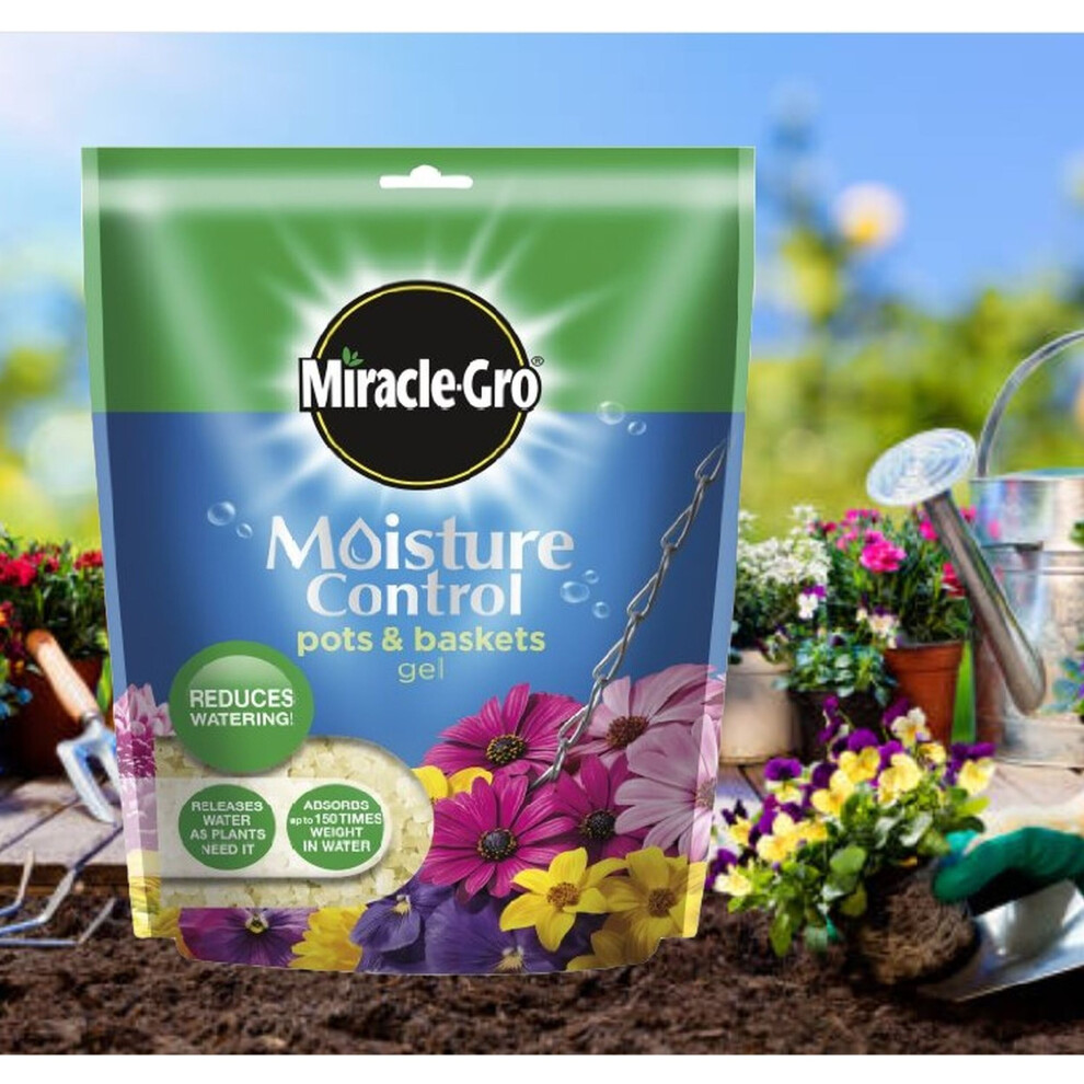 Miracle-Gro Water Gel Retaining Crystals Plant Pots & Baskets 200g