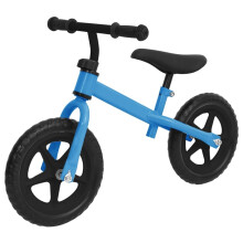 erstes Balance-Fahrrad