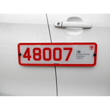 MAGNETIC TRADE PLATE HOLDER CONVERSION REAR VAN OR CAR KIT FOR 1 PLATE- RUBBER COATED MAGNETS