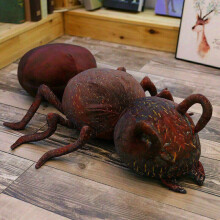 ( 70cm) Huge Simulation Ant Pillow Plush Doll Props Rag Gift April Fool's Day Spoof Prop