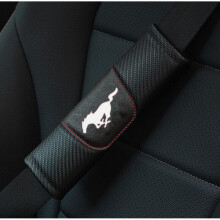 2pcs Fashion Carbon Fiber Leather Car Seat Belt Shoulder Pad for Ford Mustang