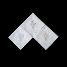 3pcs Flower Embroidered Handkerchief Lightweight Hankies Wedding Supplies Home Decoration Accessories