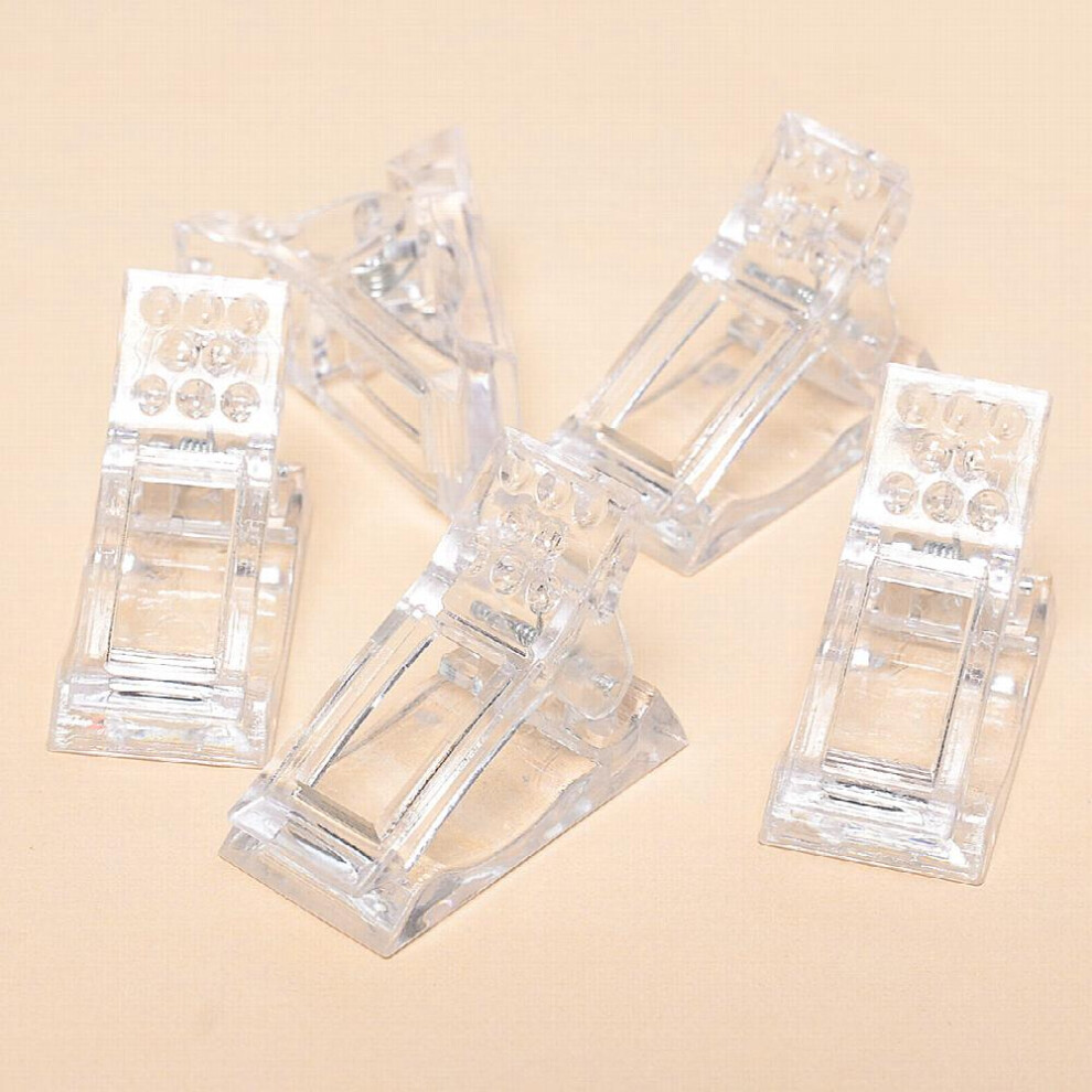 Secure Your Nails with These 5 Transparent Fixing Clips