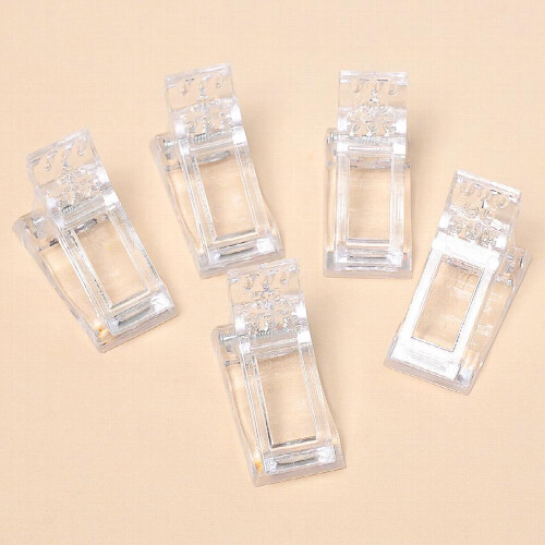 Secure Your Nails with These 5 Transparent Fixing Clips 2