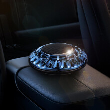 1pc Solar Rotating Perfume Automotive Aromatherapy Interior Decoration High Durable Light Fragrance Mens Antique Decoration Car Accessories