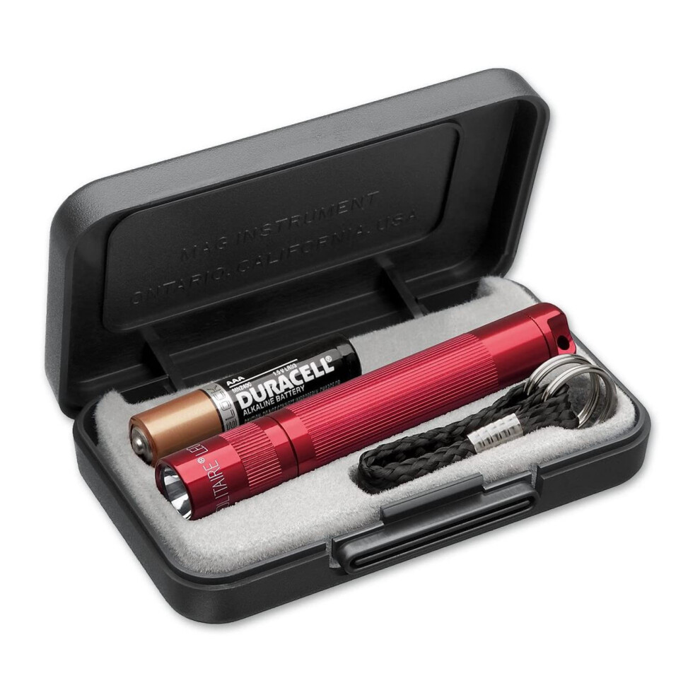 (Red) Maglite Solitaire Led - 37 Lumens - 55m Beam - Gift Boxed