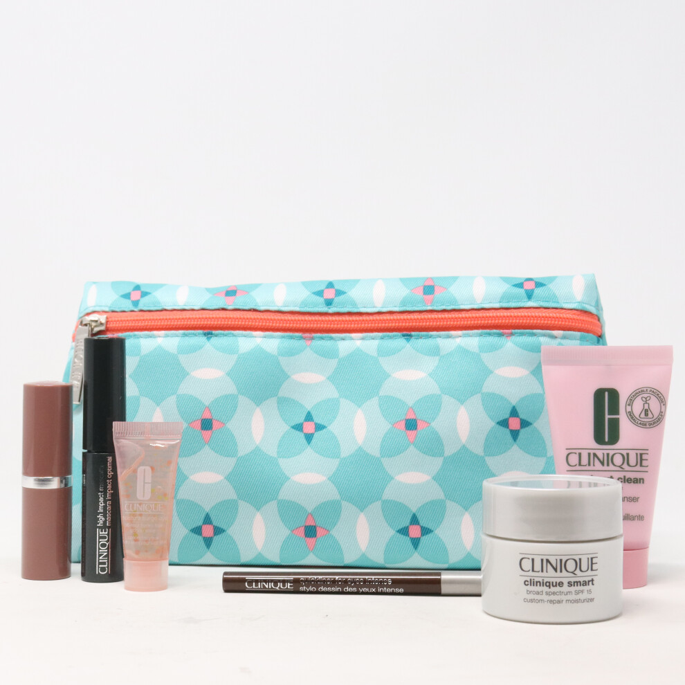 Clinique Skincare And Makeup 7 Pcs Set  / New With Bag