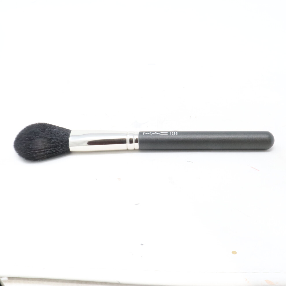 Mac 129S Synthetic Powder Blush Brush / New
