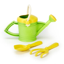 GREEN TOYS Puutarhurin sarja - Kastelukannu, lapio ja harava - Kierrätetty muovinen puutarhalelu