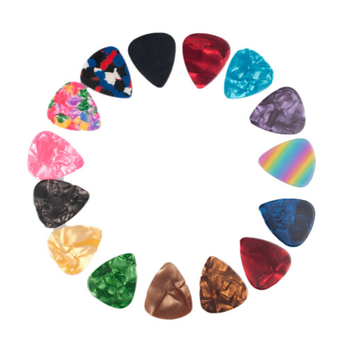 500PCS Without Standard Guitar Picks Celluloid Picks 1