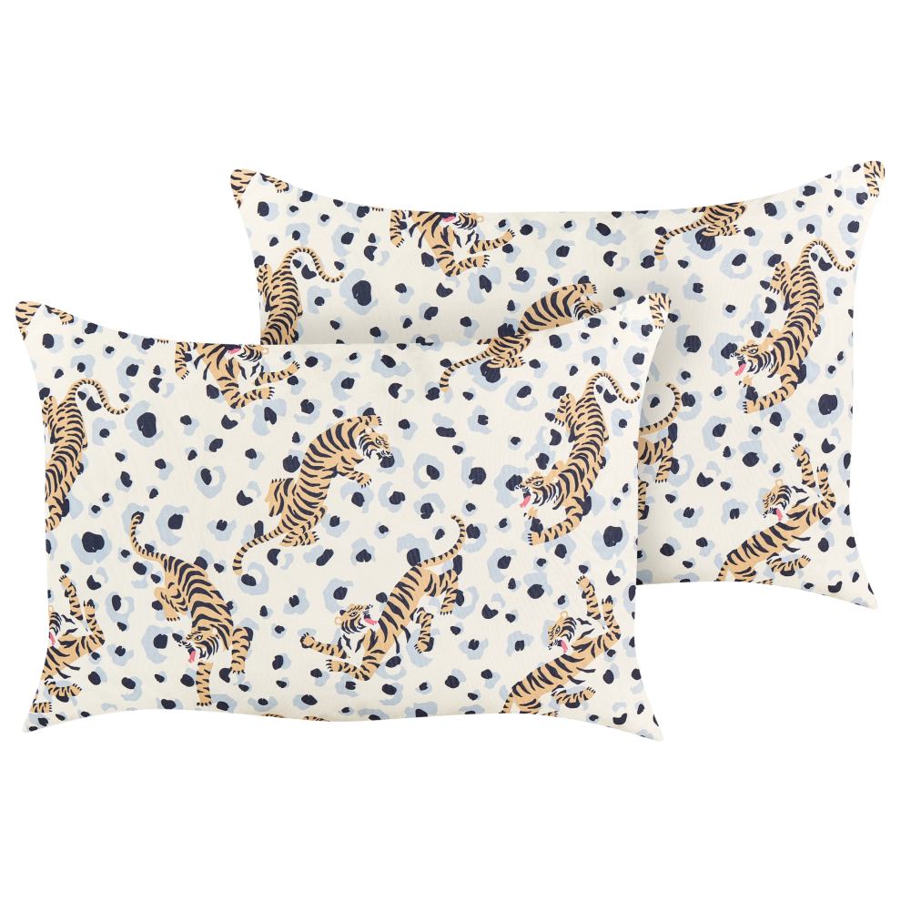 Set of 2 Outdoor Cushions ARENZANO 40 x 60 cm Multicolour Animal Pattern