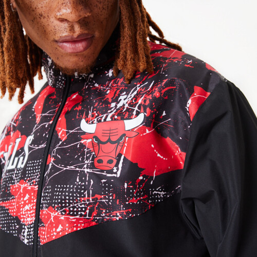 New Era (L, Black) New Era Mens Chicago Bulls All Over Pattern Panel Track Jacket Top - Black 2