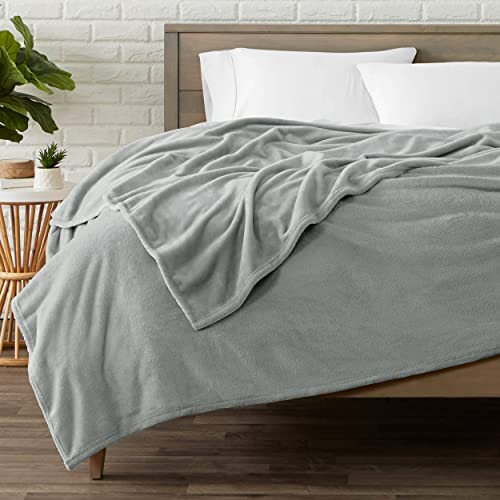 Hafaa Fleece Blanket Sofa Bed Throw Blanket | Fluffy and Warm Throws for Sofas Large (Silver Grey, Twin/Double) 1
