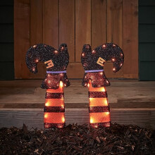 Lights4fun Outdoor Halloween Witches Legs LED Battery Operated Stake Lights Garden Decoration 45cm