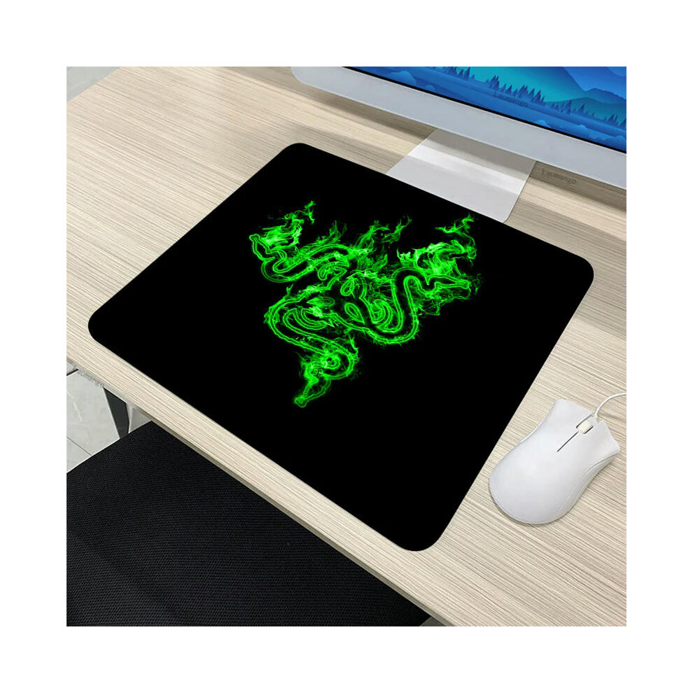 (Razer-17, 18x22cm) Small Kawaii Razer PC Gamer Cabinet CSGO Mousepad Anime Mat Gaming Accessories Keyboard Mouse Pad Tapis De Souris XL Desk Carpet