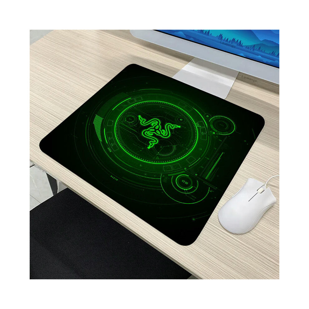 (Razer-18, 20x25cm) Small Kawaii Razer PC Gamer Cabinet CSGO Mousepad Anime Mat Gaming Accessories Keyboard Mouse Pad Tapis De Souris XL Desk Carpet