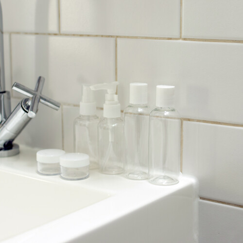 Travel Toiletry Bottle Set Clear Plastic, 7 Pieces 1