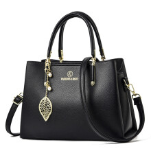 (Black) Large Capacity Single Shoulder Crossbody Bag Fashion Simple Exquisite Girl Style