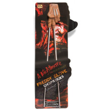 Loot crate October 2016 Horror Exclusive Nightmare on Elm Street Freddy Krueger glove chopsticks
