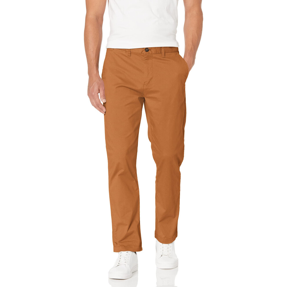 Tommy Hilfiger Men's Stretch Chino Pants in Custom Fit, Cohiba Brown, 29W x 32L