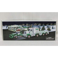 2013 Hess Truck Toy Truck and Tractor