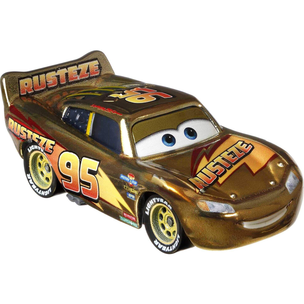 Disney Cars Golden Die-Cast Lightning McQueen 1:55Scale Movie Character for Racing and Storytelling Fun, Gift for Kids Age 3 Years and Older