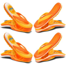(A) 4 Pack Slipper Towel Clips Large Beach Towel Clips Novelty Sunbed Beach Pegs Slippers Pattern Laundry Clothes Clip Beach Chair Towel Clip Blankets Hol