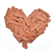 100Pcs PU Leather Handmade Labels Tags Embossed Labels Textile Leather Labels for Garment DIY Crafts Sewing Accessories
