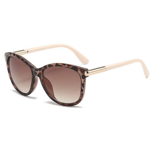 (StyleD) Trendy Color Lens Sunglasses For Women Full Frame Fashionable And Functional