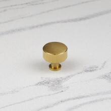 (35mm Knob) Satin Brass Reeded T Bar Handles