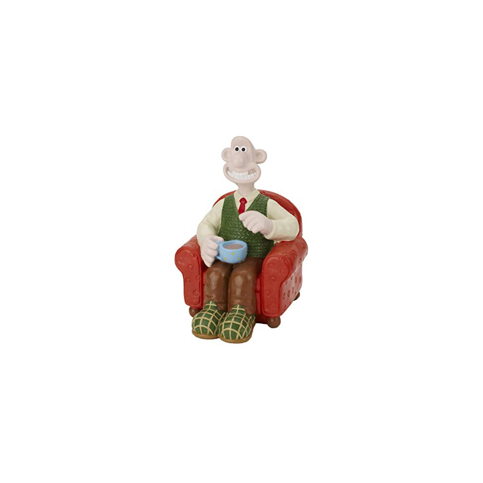 Wallace in Armchair Garden DÃ©cor Ornament, Polyresin, Multicoloured.