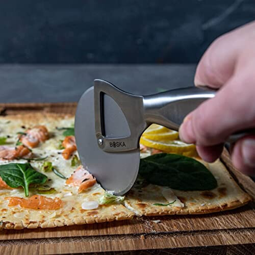 Pizza Wheel Monaco+ / Pizza Cutter/Pizza Slicer/Dishwashersafe 1