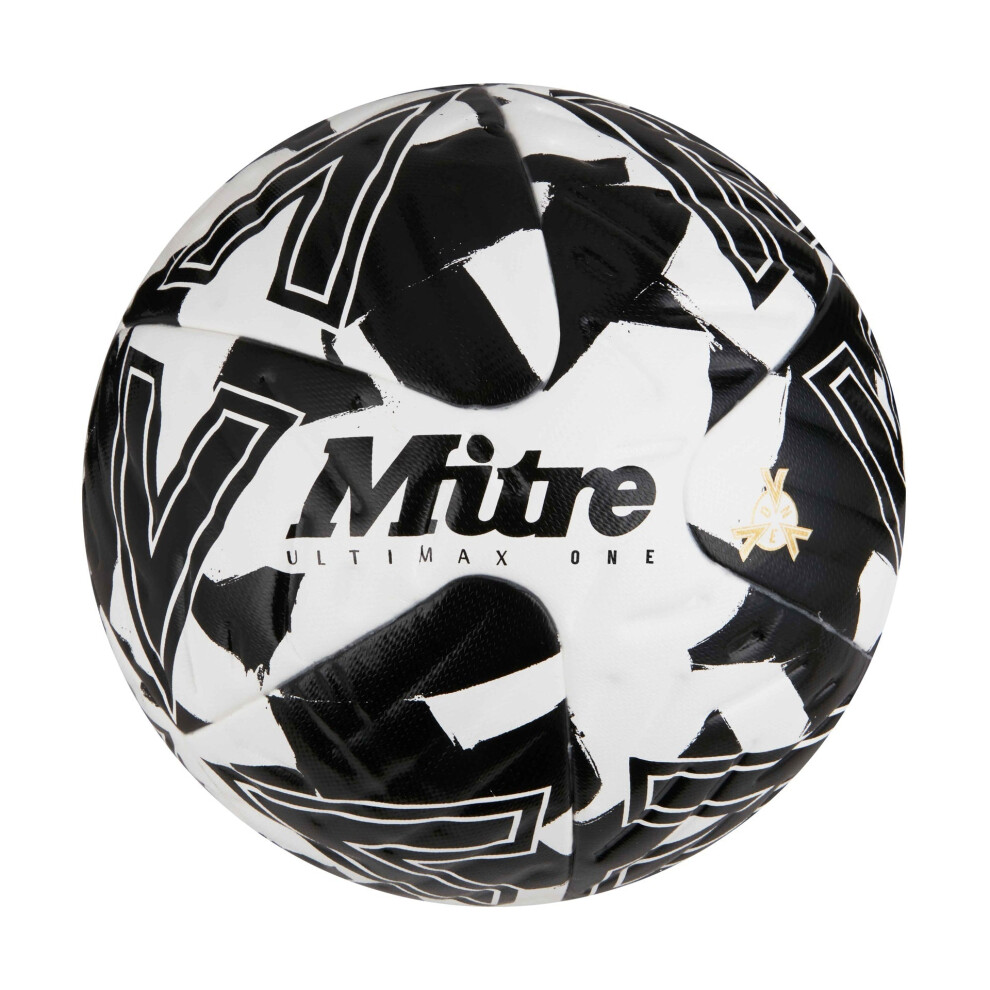 (4, White/Black/Black) Mitre Ultimax One Football