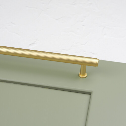 (320mm Handle	) Satin Brass Fluted Knurled T Bar Handles & Knob 2