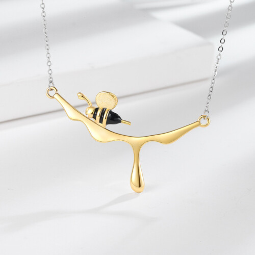 Ring Bee ring Animal earrings Necklace jewelry