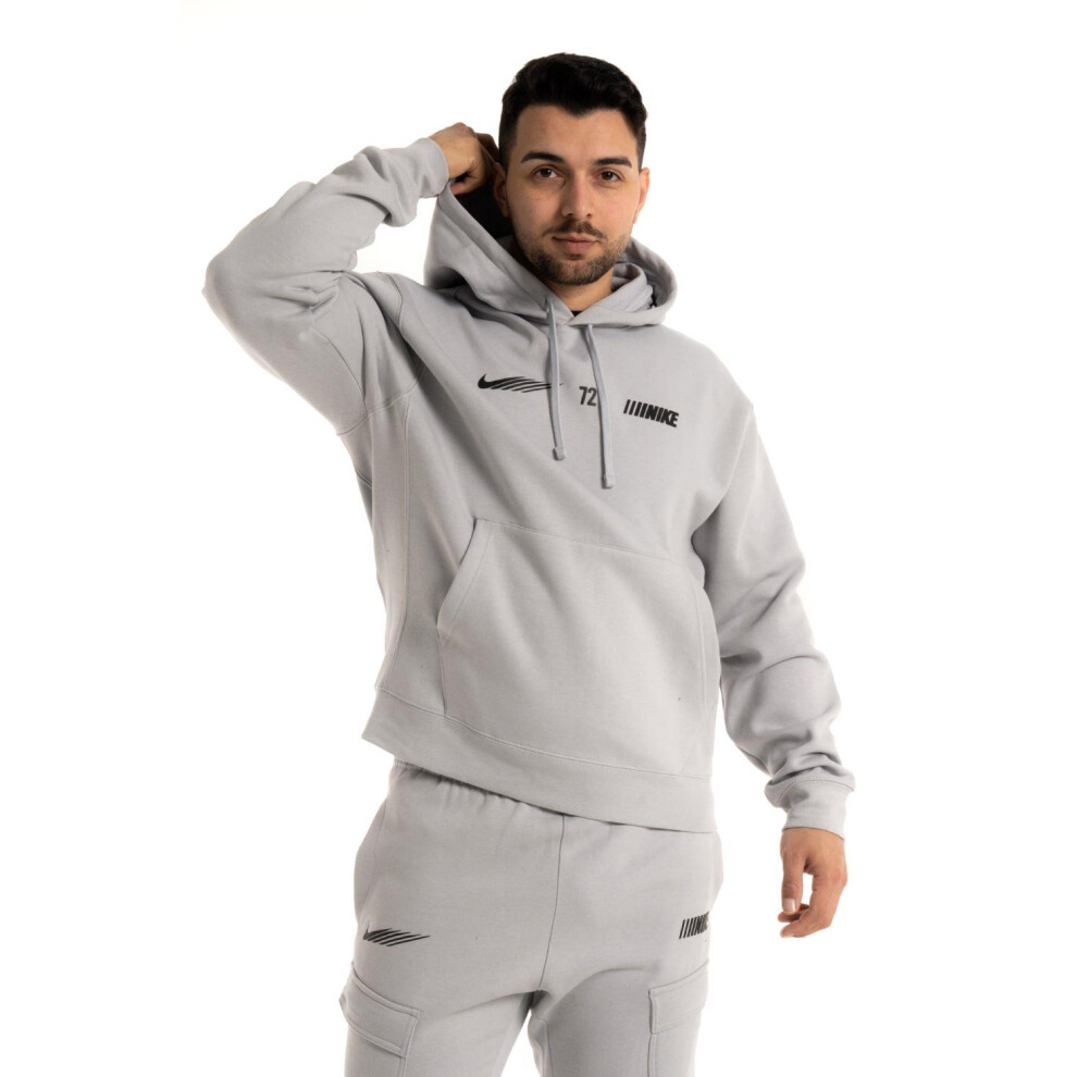 (M) Nike Sportswear Standard Issue Fleece Hoodie