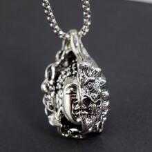 Awesome skull necklace Simple pendant hip hop jewelry for boys