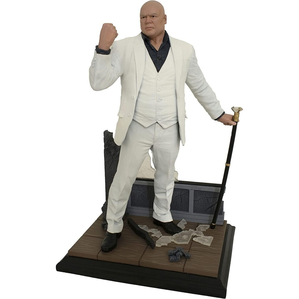 Diamond Select Marvel Gallery Hawkeye Disney Plus Kingpin PVC Statue