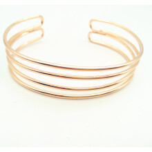 Gold open metal bracelet bracelet trinket