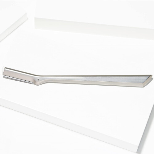 Facial Razor Dermaplaner with 3 spare blades silver 1