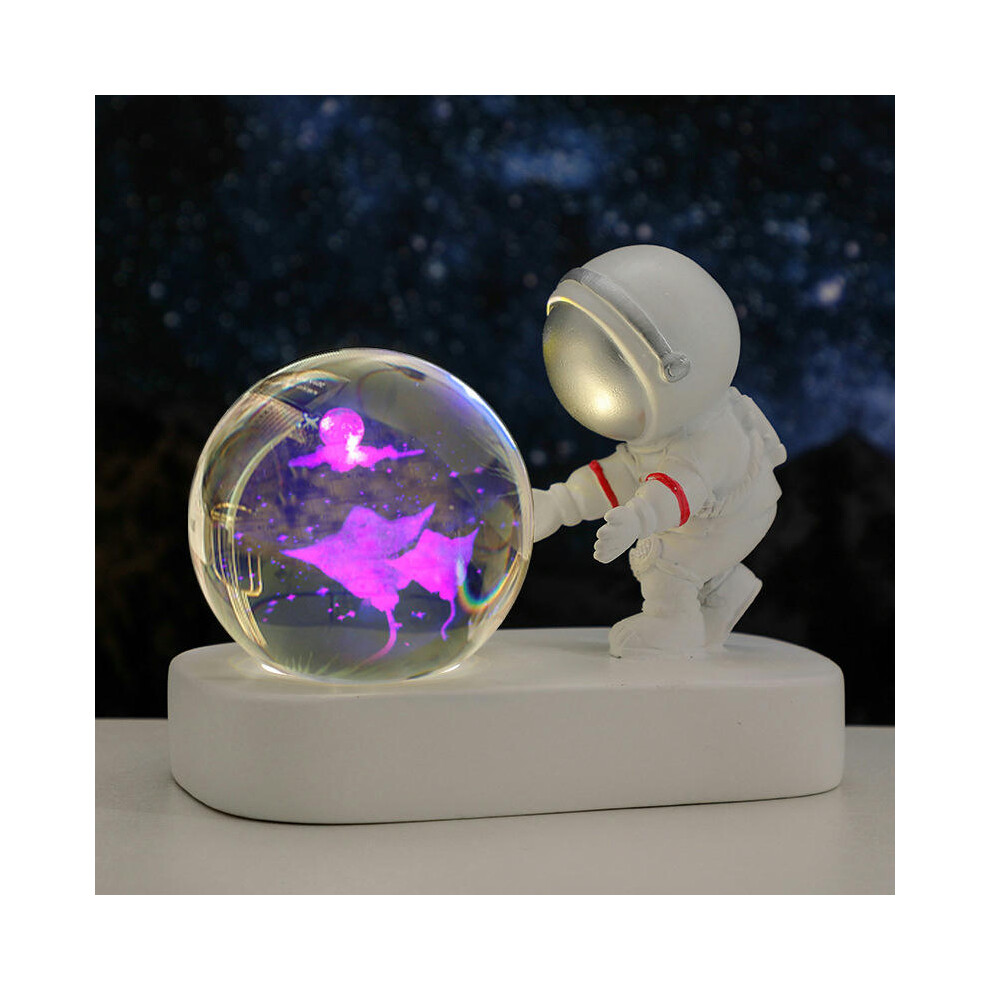 (Love Astronaut Devil Fish (Cai Guang)) Creative Astronaut's Night Lantern Crystal Ball Lights Light Desktop Small Locker Room Decoration Birthday Gif