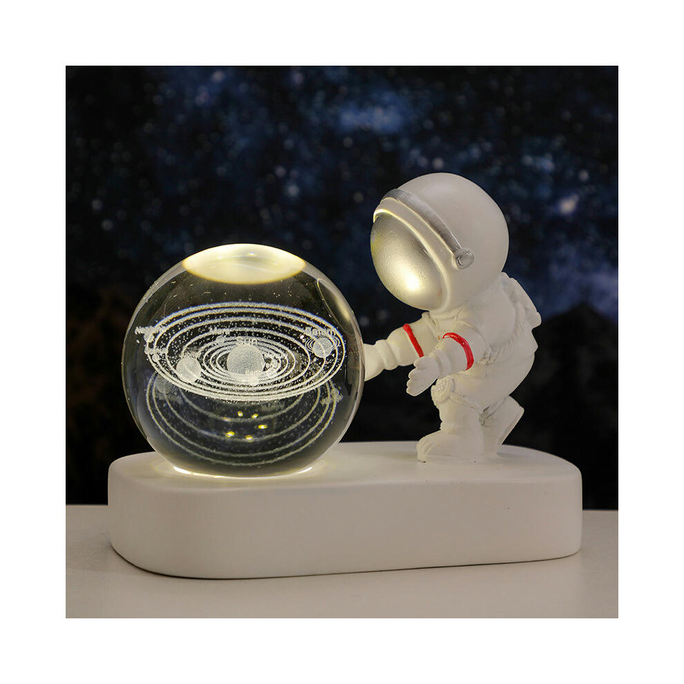 (Love astronaut solar system (natural light)) Creative Astronaut's Night Lantern Crystal Ball Lights Light Desktop Small Locker Room Decoration Birthd