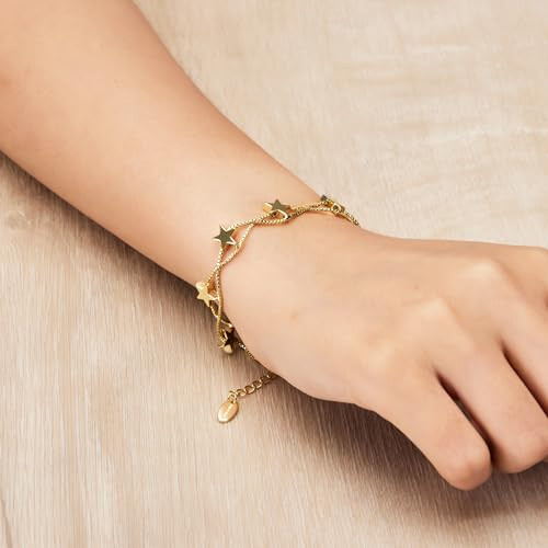 Philip Jones Jewellery Philip Jones Gold Plated Star Bracelet 1