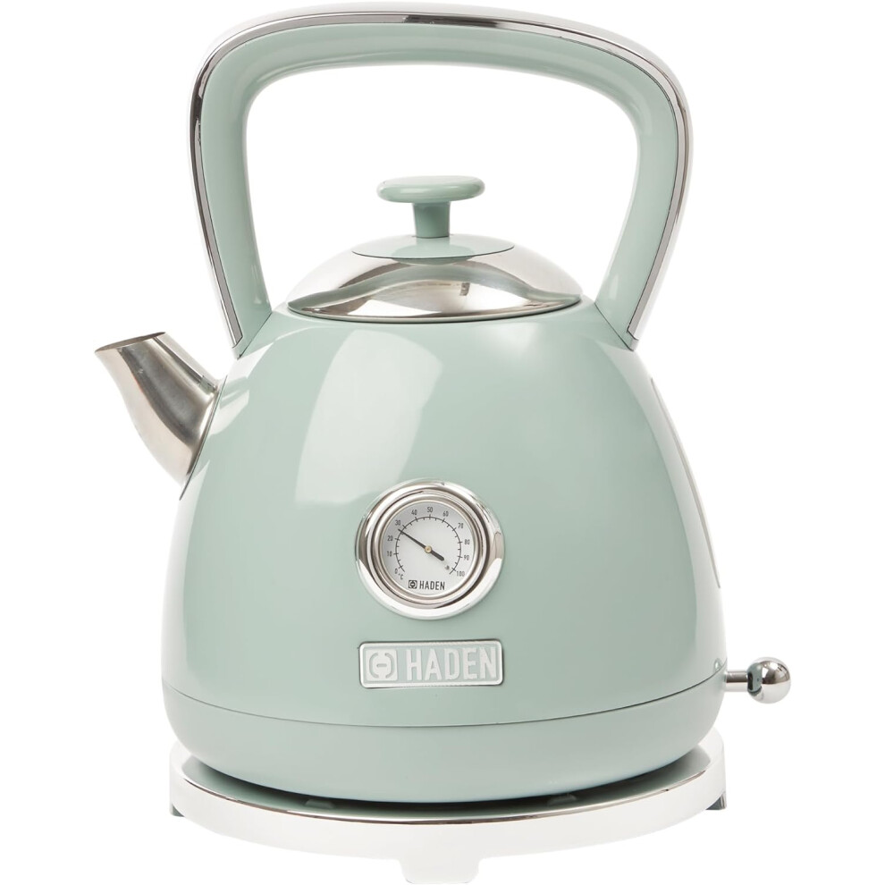 1.7 Liter Rapid Boil Kettle with Hidden Element, Silent, Cordless Design, Removable Filter - Perfect for Cooking Tea and Coffee in the Modern Kitchen
