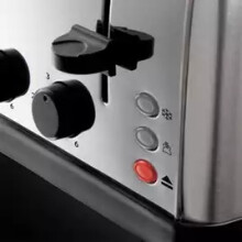 Russell Hobbs Worcester 4 Slice Brushed Toaster