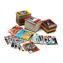 Scatola da collezione di carte da baseball con oltre 500 carte