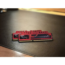 8 GB G.Skill DDR3 PC3-10666 Serie RipjawsX per Sandy Bridge (9-9-9-24) Kit doppio canale