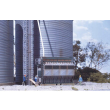Walthers Cornerstone Grain Dryer 8 Gray