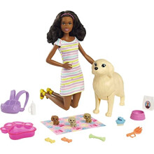 Barbie Doll e Animali, Bambola Brunetta con Cagnolina e 3 Cuccioli con Funzione di Cambio Colore