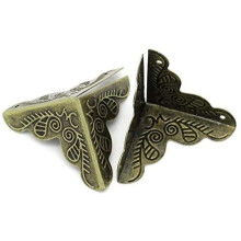 50pcs 25mm Antique Style Alloy Furniture Decorative Triangle Box Corner Protectors Guards Pads Desk Edge Covers
